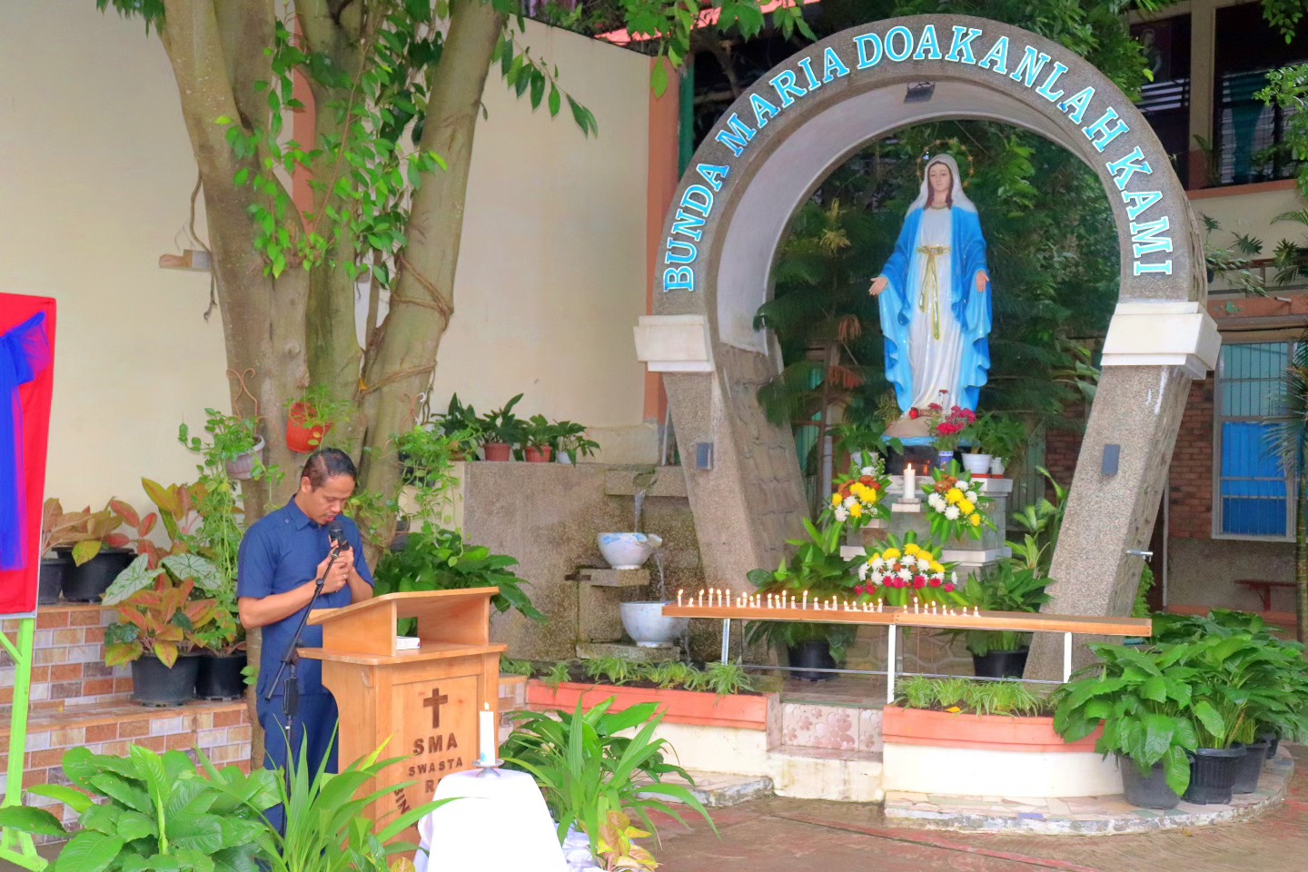 Pembukaan Bulan Rosario
