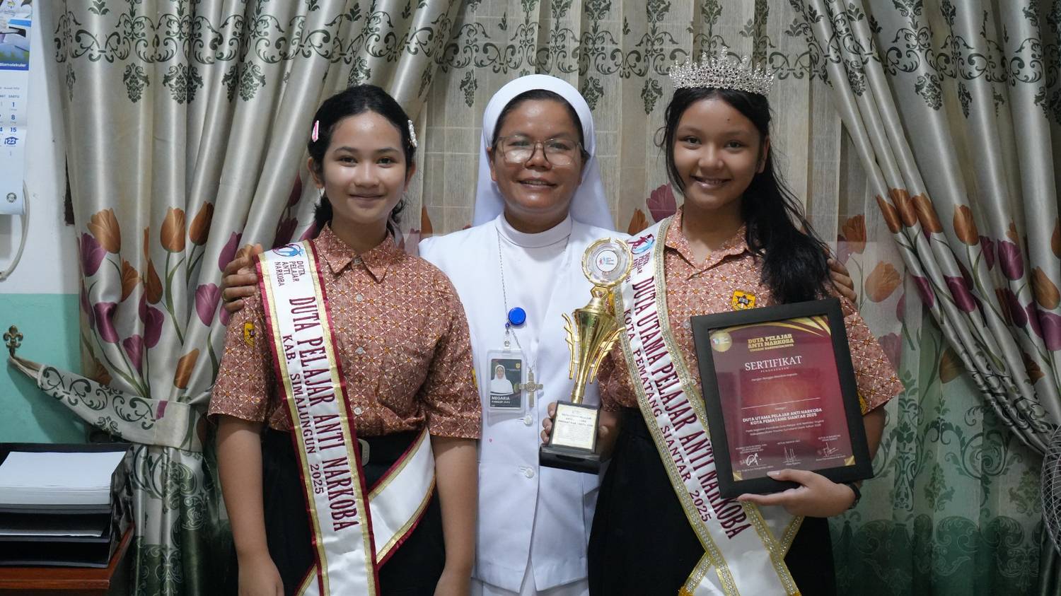 Siswi SMA Swasta RK Bintang Timur mengikuti Ajang Anti Narkoba utusan Kota Pematangsiantar dan Kabupaten Simalungun