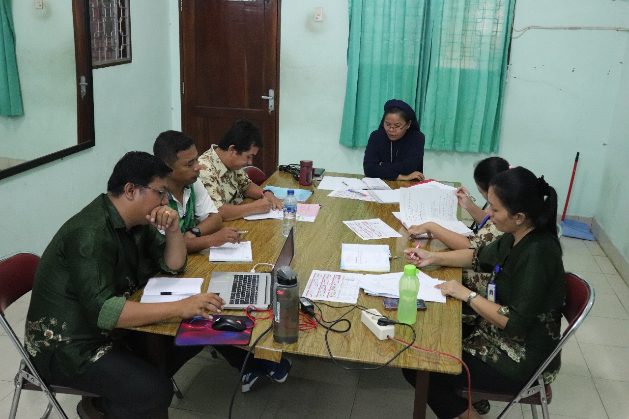  Rapat kepsek dan wakasek. Agenda: Evaluasi program T.A 2024-2025 dan Menyusun program T.A. 2025-2026