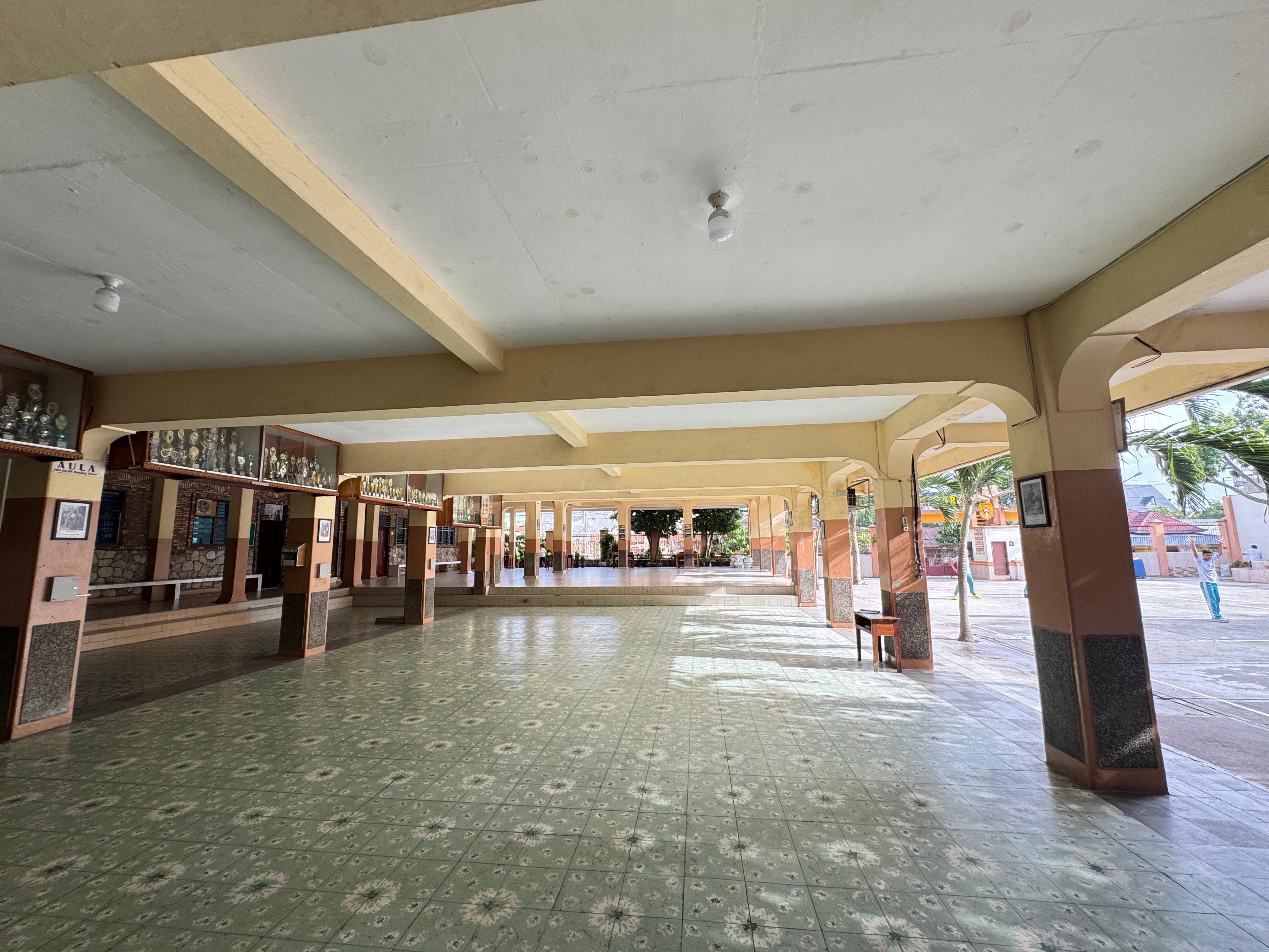 Aula dan Pendopo Sekolah