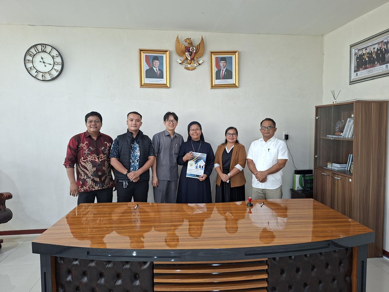 PROGRAM TOEFL