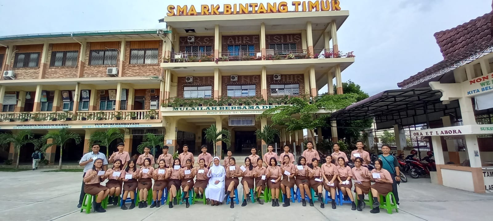 Gambar Prestasi